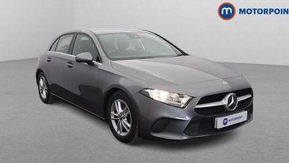 Używany Mercedes A180 SE 136 KM (100 kW) 2021 Hatchback