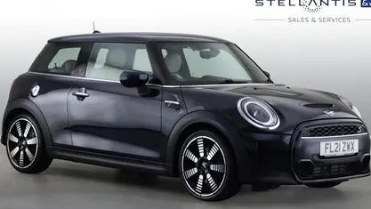 Used Mini Cooper S Exclusive 178 HP (130 kW) 2022 Hatchback