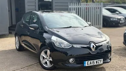 Used Renault Clio IV Dynamique 73 HP (53 kW) 2016 Hatchback