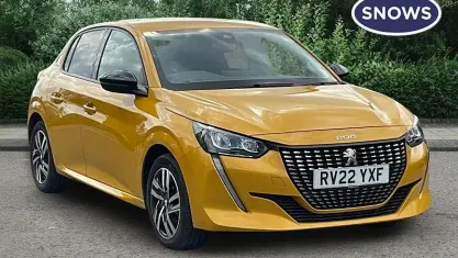 Second-hand Peugeot 208 Allure Premium 102 CP (75 kW) 2022 Galben Hatchback