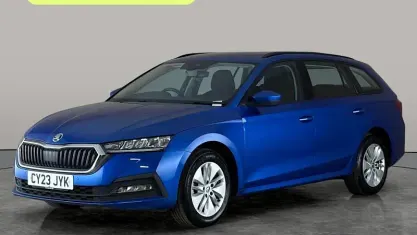 Used Skoda Octavia SE Technology 116 HP (85 kW) 2023 Blue Estate
