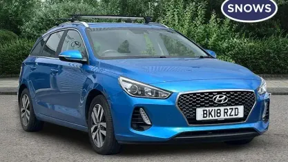 Used Hyundai i30 SE 110 HP (80 kW) 2018 Blue Estate