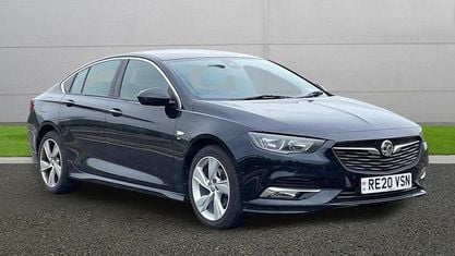 Usado Vauxhall Insignia Sport 165 HP (121 kW) 2020 Azul Citadino