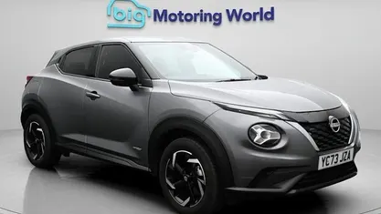 Begagnad Nissan Juke N-Connecta 143 HK (105 kW) 2023 SUV