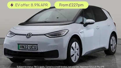 White Used 2022 VW ID.3 Pro Performance Hatchback | £15,579 (Fair price)