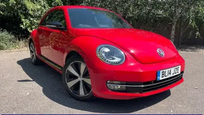 Used VW Beetle Sportline 160 HP (117 kW) 2014 Red Hatchback