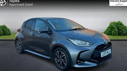 Used Toyota Yaris Hybrid Design 116 HP (85 kW) 2025 Hatchback