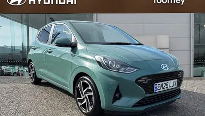 Used Hyundai i10 Premium 79 HP (58 kW) 2026 Hatchback