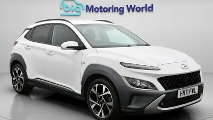 Used Hyundai Kona Premium 120 HP (88 kW) 2021 White SUV