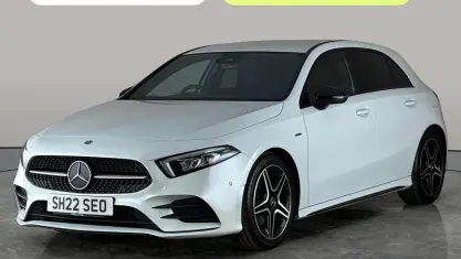 Used Mercedes A180 Executive 136 HP (100 kW) 2022 White Hatchback