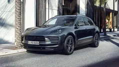 Black Used 2022 Porsche Macan SUV | £49,990 (Fair price)