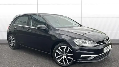 Used VW Golf VII SE 116 HP (85 kW) 2017 Hatchback