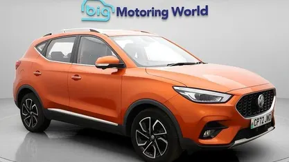 Used MG ZS Exclusive 111 HP (81 kW) 2024 Hatchback