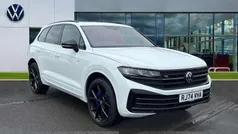Pure white Used 2024 VW Touareg R SUV | £59,694 (Fair price)