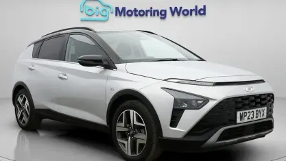 Begagnad Hyundai Bayon Ultimate 101 HK (74 kW) 2023 Silver SUV