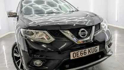 Used Nissan X-Trail Tekna 131 HP (96 kW) 2016 Black SUV