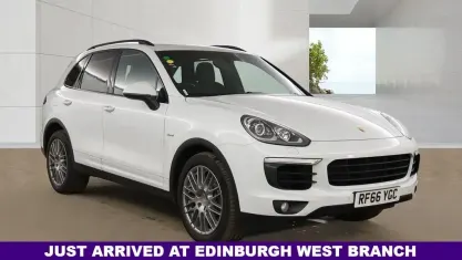 Used Porsche Cayenne 262 HP (192 kW) 2016 White SUV