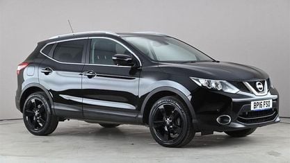 Begagnad Nissan Qashqai N-Connecta 110 HK (80 kW) 2016 Svart SUV