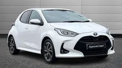 Used 2023 Toyota Yaris Hybrid Design Hatchback | £17,295 (Fair price)
