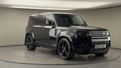 Used 2024 Land Rover Defender HSE Dynamic Estate | £57,000 (Fair price)