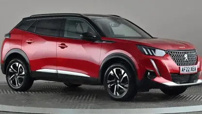 Used Peugeot 2008 GT 131 HP (96 kW) 2022 Red SUV