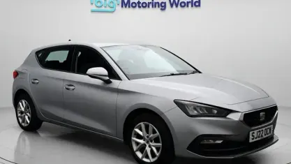 Used Seat Leon SE 116 HP (85 kW) 2022 Silver Hatchback