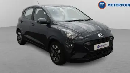 Used Hyundai i10 Advanced 67 HP (49 kW) 2024 Grey Hatchback