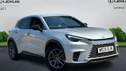 Used Lexus LBX 136 HP (100 kW) 2025 Silver SUV