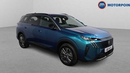 Używany Peugeot 5008 Allure 145 KM (106 kW) 2025 Niebieski SUV