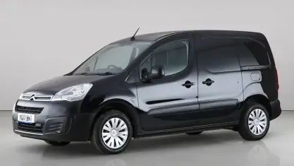 Used Citroën Berlingo 100 HP (73 kW) 2017 Black MPV