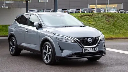 Ceramic grey Used 2022 Nissan Qashqai N-Connecta SUV | £16,999 (Fair price)