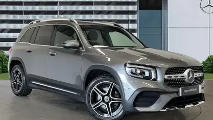 Second-hand Mercedes GLB200 AMG Line Premium 163 CP (119 kW) 2023 Gri SUV
