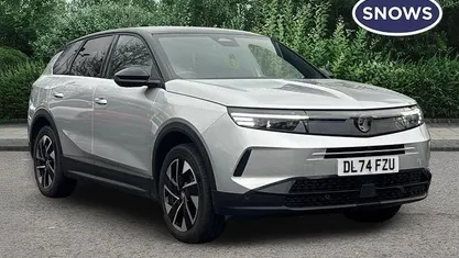 Used Vauxhall Grandland X GSe 136 HP (100 kW) 2024 SUV