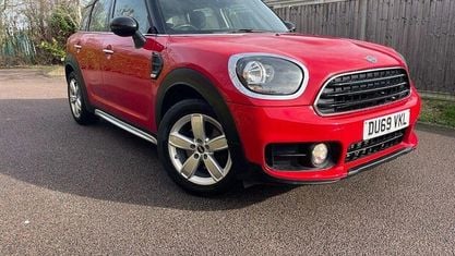 Begagnad Mini Cooper Classic 136 HK (100 kW) 2020 Halvkombi
