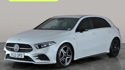 Used Mercedes A180 Executive 136 HP (100 kW) 2022 White Hatchback