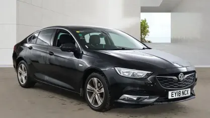 Used Vauxhall Insignia Sport 136 HP (100 kW) 2018 Black Hatchback