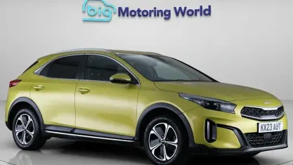 Usado Kia XCeed 141 CV (103 kW) 2023 Amarillo SUV