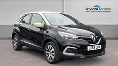 Diamond black metallic/ivory roof Used 2018 Renault Captur Play SUV | £7,500 (Fair price)