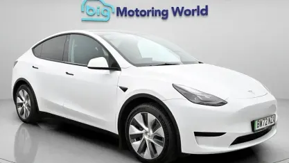Usado Tesla Model Y RWD 219 kW (299 HP) 2024 SUV