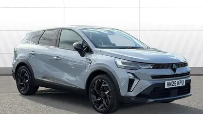 Begagnad Renault Symbioz Iconic Esprit Alpine 143 HK (105 kW) 2025 SUV