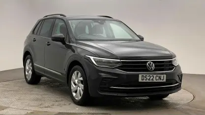 Used VW Tiguan Life 150 HP (110 kW) 2022 Grey SUV
