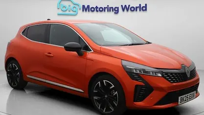 Used 2025 Renault Clio V Techno Hatchback | £14,958 (Good price)