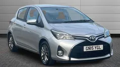 Silver Used 2015 Toyota Yaris Hatchback | £8,499 (Fair price)