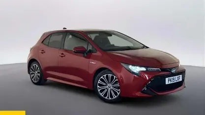 Used Toyota Corolla Design 122 HP (89 kW) 2022 Hatchback