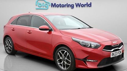 Begagnad Kia Ceed 160 HK (117 kW) 2021 Halvkombi