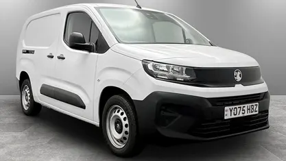 New Vauxhall Combo 102 HP (75 kW) 2025 MPV