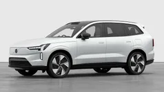 Used 2025 Volvo EX90 Performance SUV | £99,960 (Fair price)