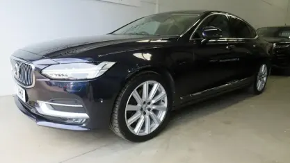 Used Volvo S90 Inscription 235 HP (172 kW) 2017 Blue Sedan