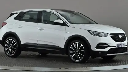 Used Vauxhall Grandland X Elite 131 HP (96 kW) 2020 White SUV
