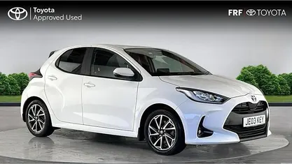 Used 2025 Toyota Yaris Hybrid Design Hatchback | £17,450 (Super price)